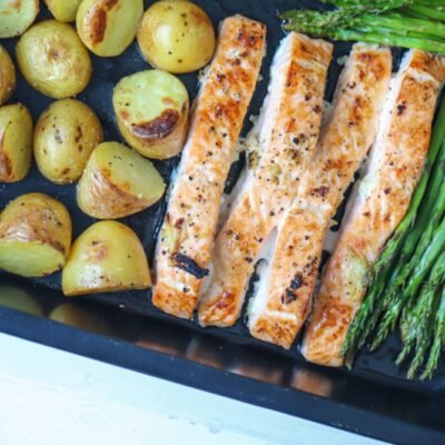 salmon-potato-asparagus-tray-1