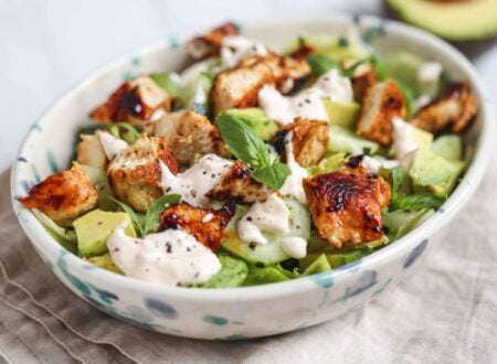 Cucumber, chicken & avocado salad