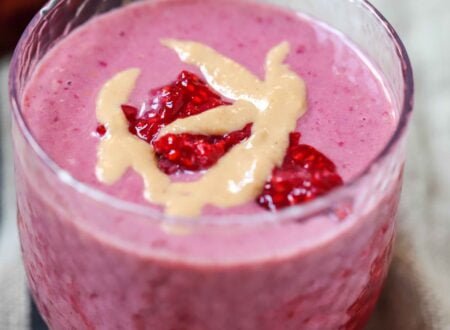 peanut butter jelly smoothie