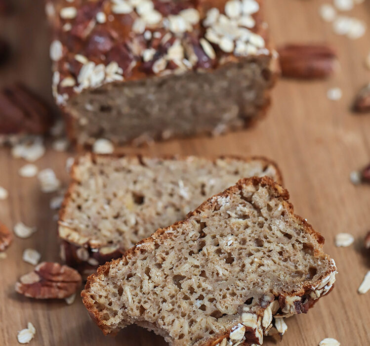 Healthy Oatmeal Banana Bread