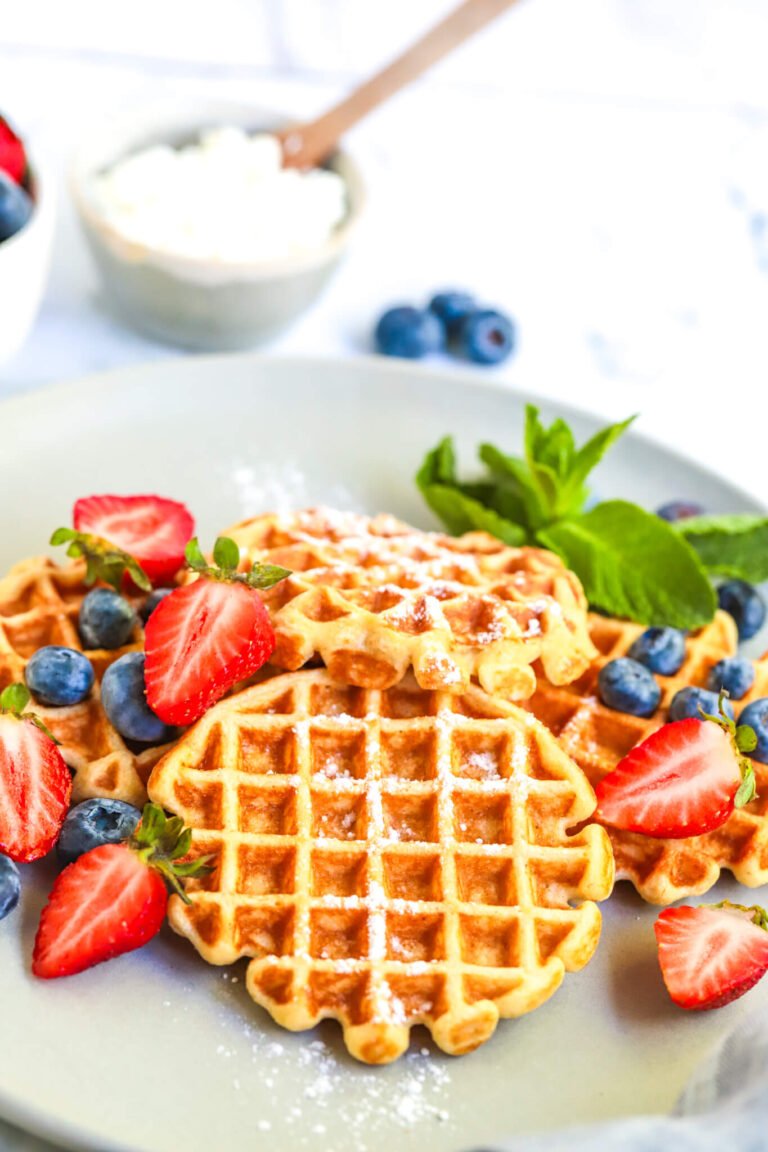 Oatmeal Cottage Cheese Waffles