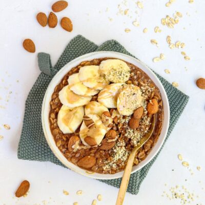 Cacao and almond porridge