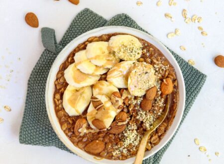 Cacao and almond porridge